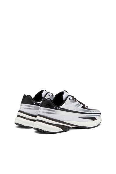 D-Airspeed-Sneakers in coated mesh